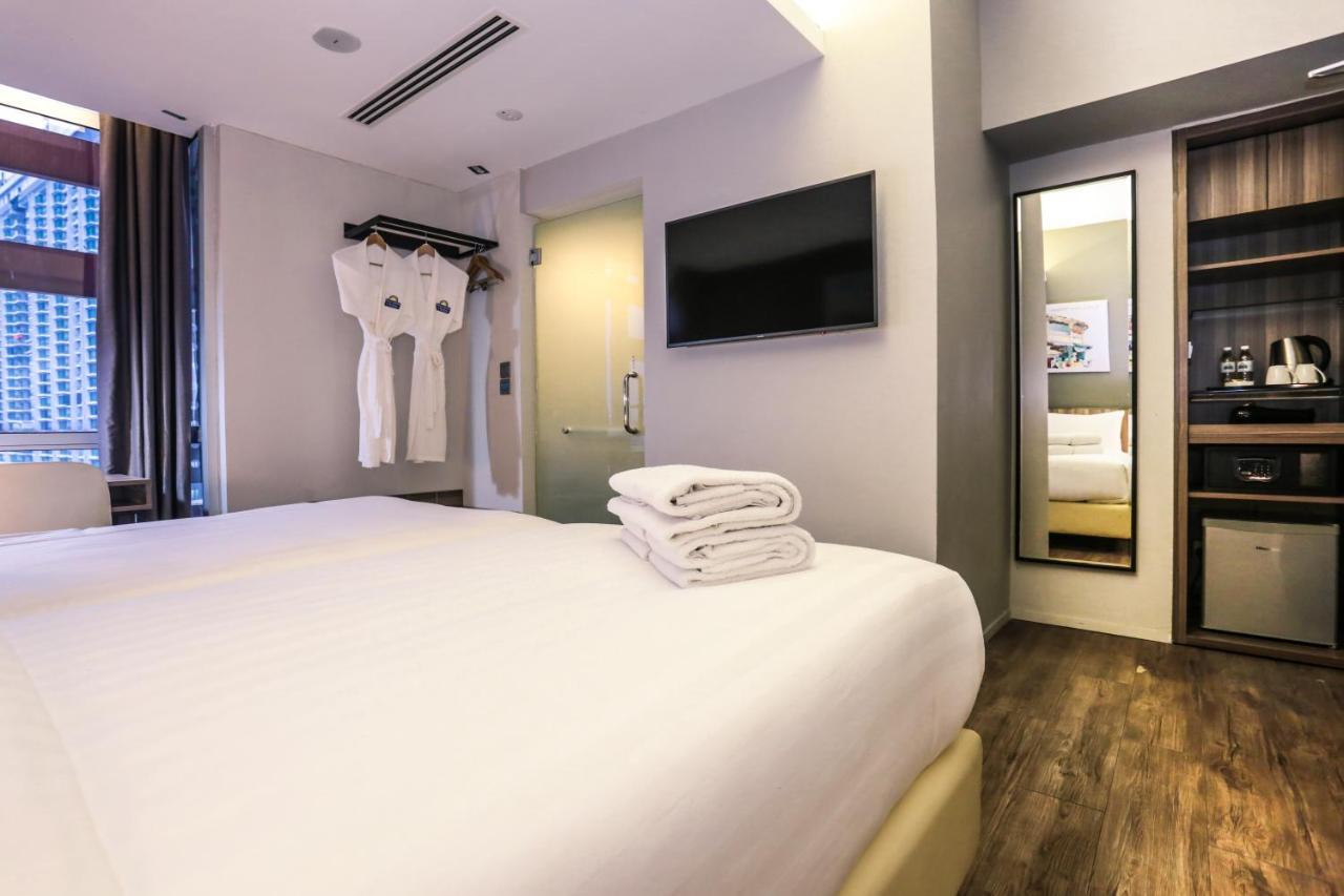 Days Hotel & Suites By Wyndham Kl - Chan Sow Lin Mrt Or Lrt Kuala Lumpur Exteriér fotografie